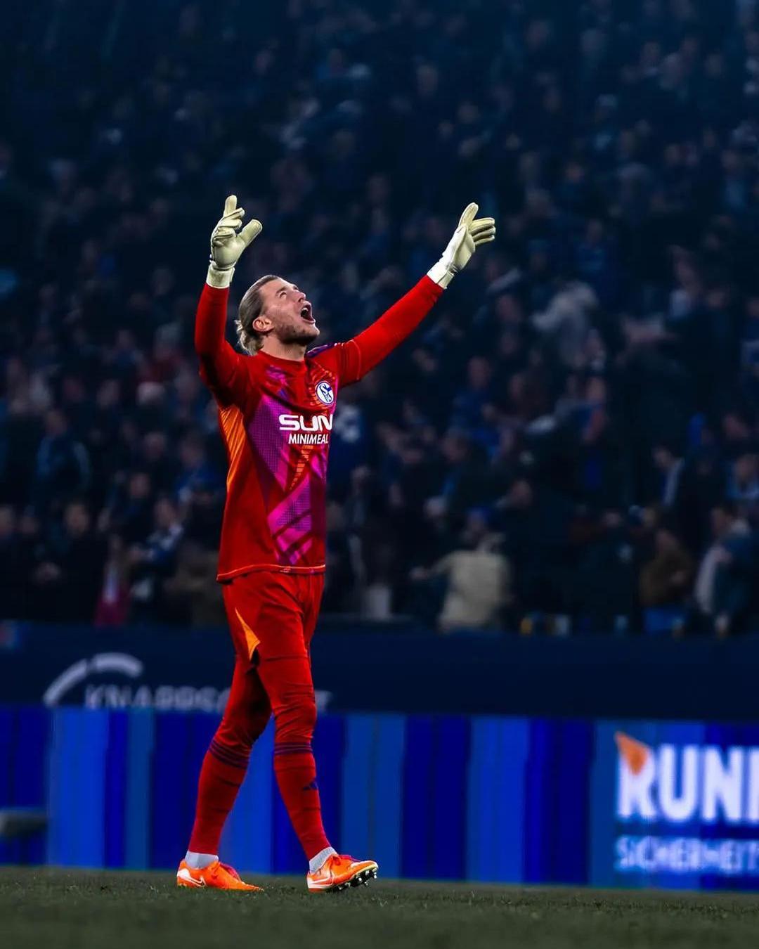 关于沙尔克陷入保级泥潭,下赛季或缺席德甲联赛的信息 关于沙尔克陷入保级泥潭,下赛季或缺席德甲联赛的信息