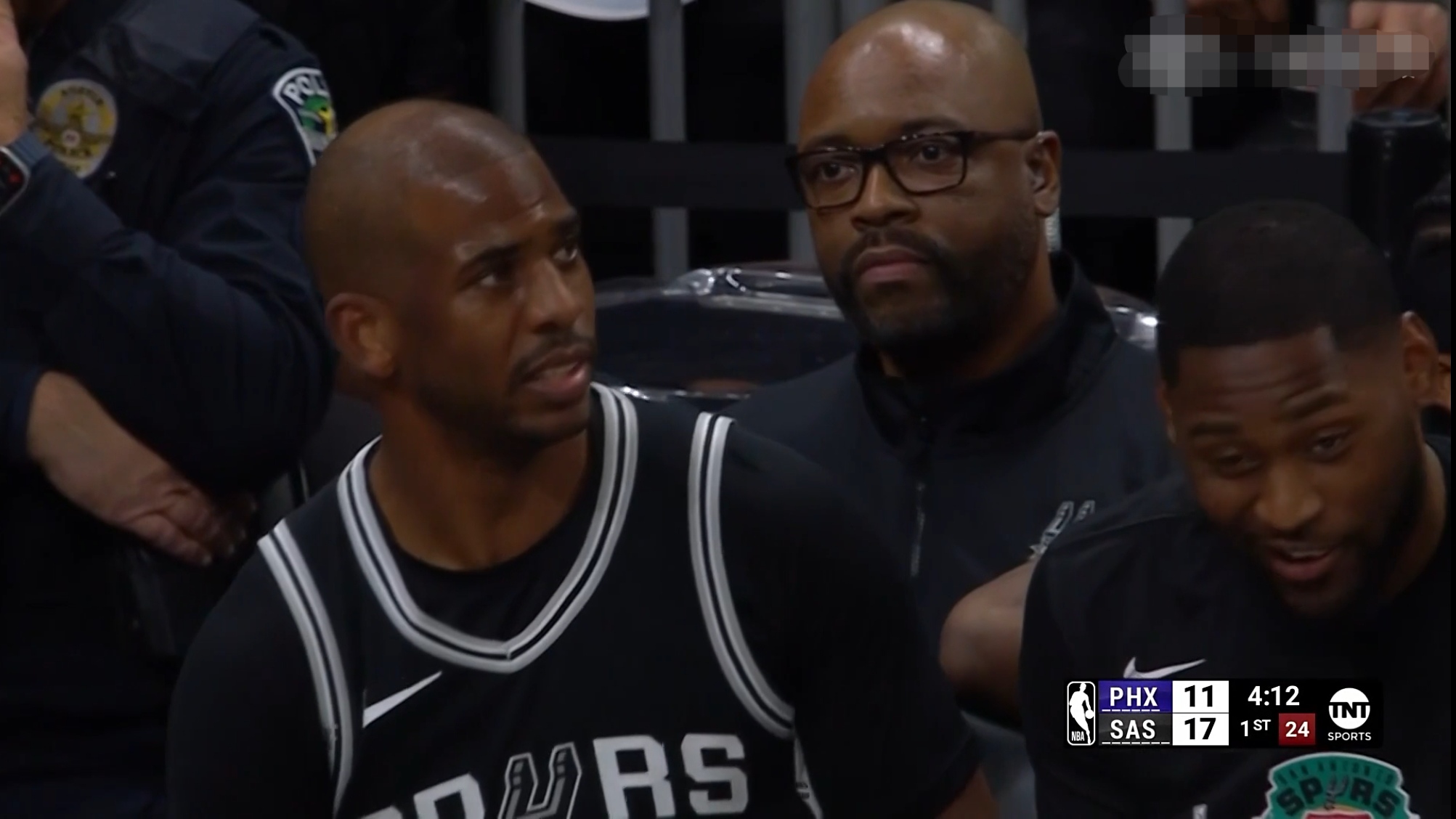 关于马刺队老将关键时刻挺身而出，带领球队夺冠的信息