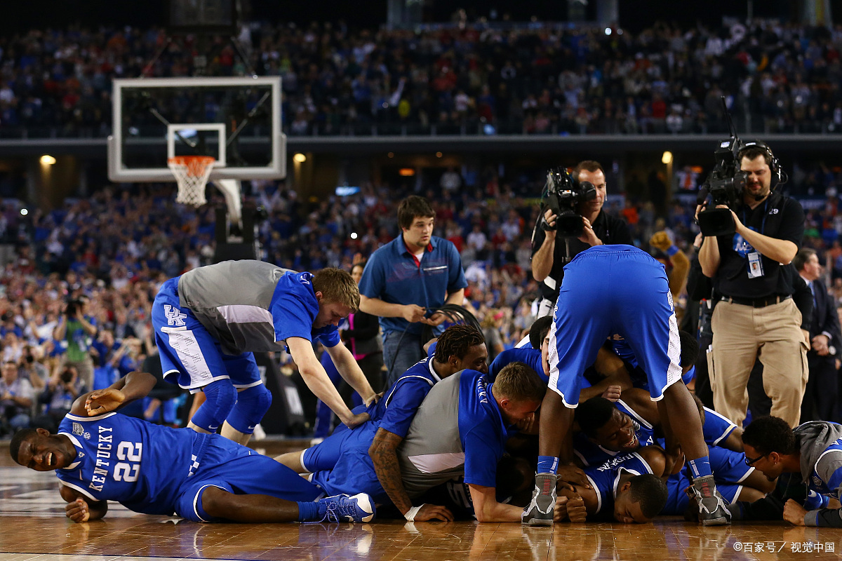 勇士大胜收官，轻取对手晋级半决赛