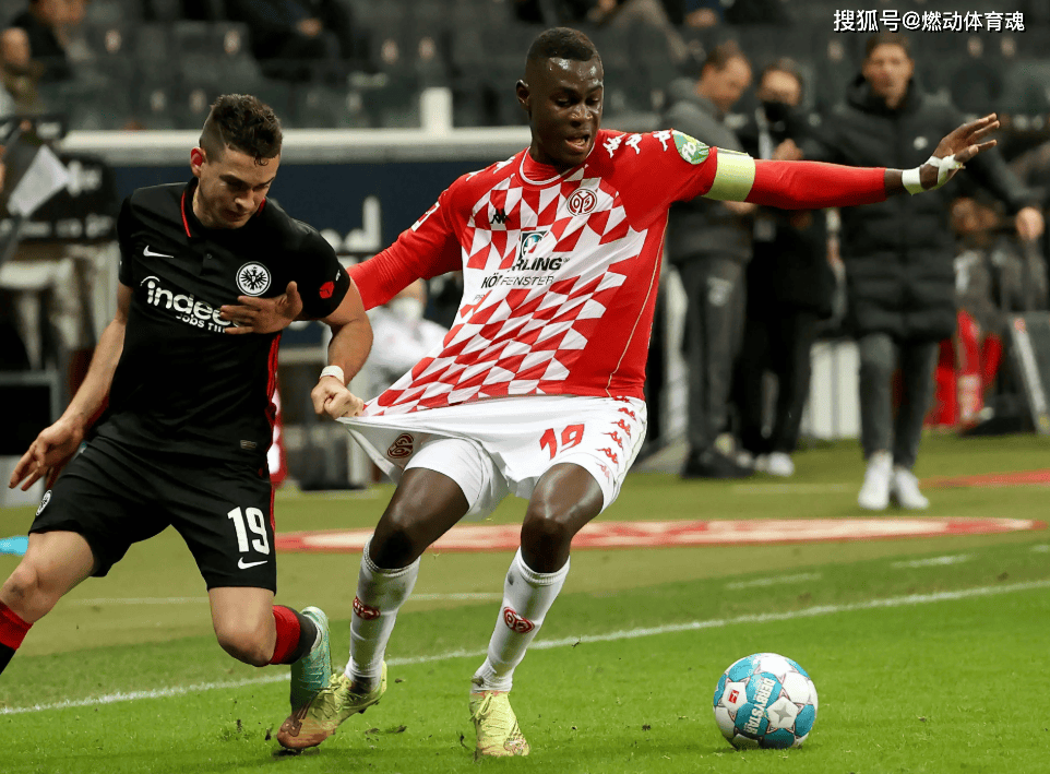 门兴格拉德巴赫主场大捷,斩获两连胜的简单介绍 门兴格拉德巴赫主场大捷,斩获两连胜的简单介绍