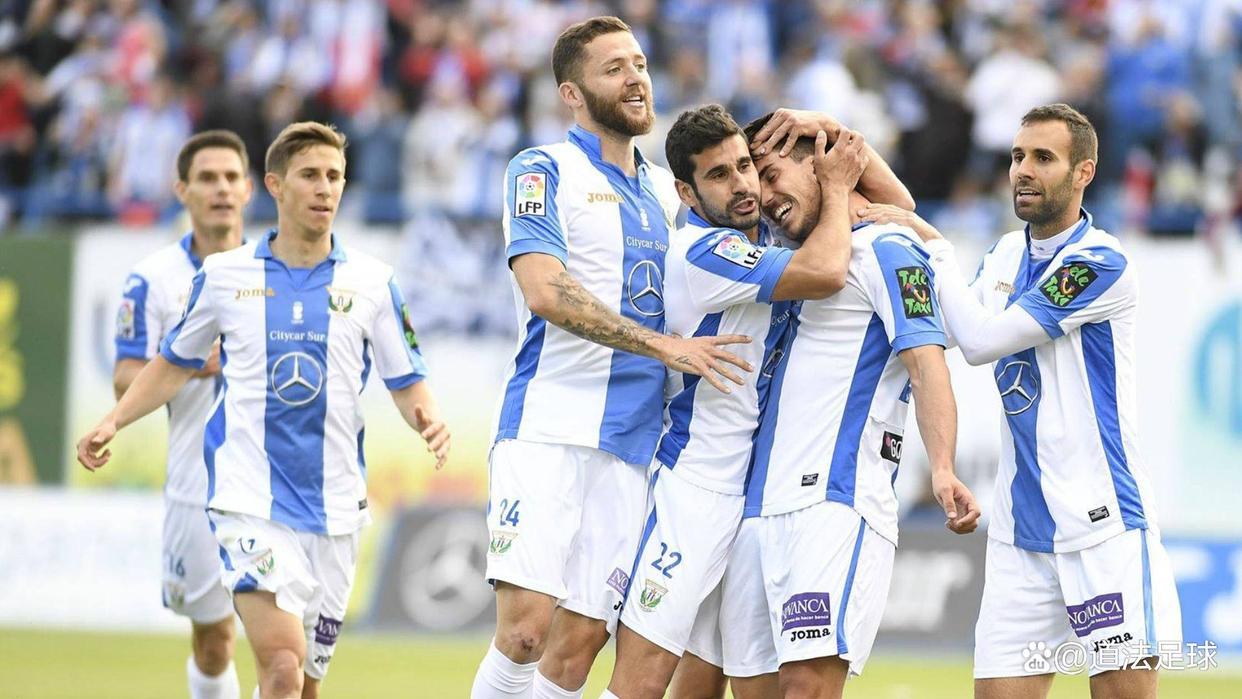 包含莱加内斯球员群策群力,期待战胜对手的词条 包含莱加内斯球员群策群力,期待战胜对手的词条