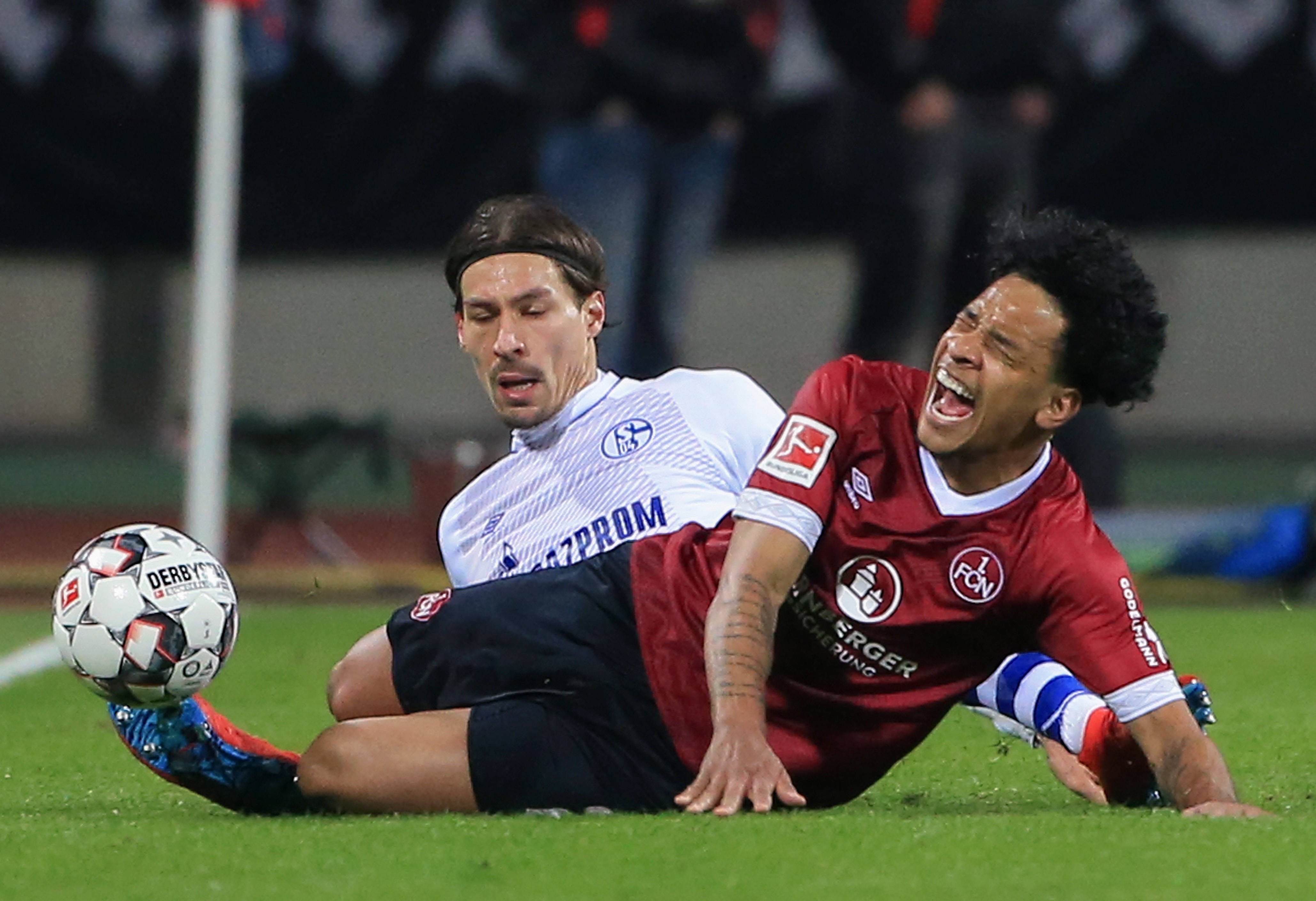 沙尔克在主场击败科隆，豪取连胜