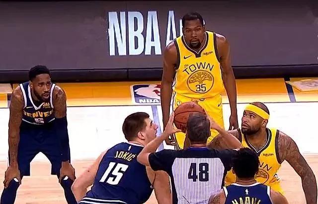 NBA季后赛战况激烈，球队备战进入白热化阶段