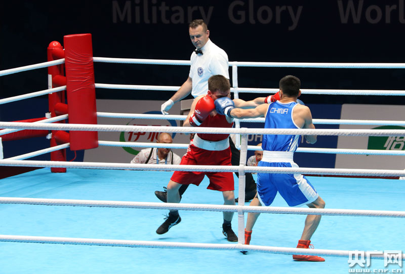 哥伦比亚队在拳击比赛中晋级