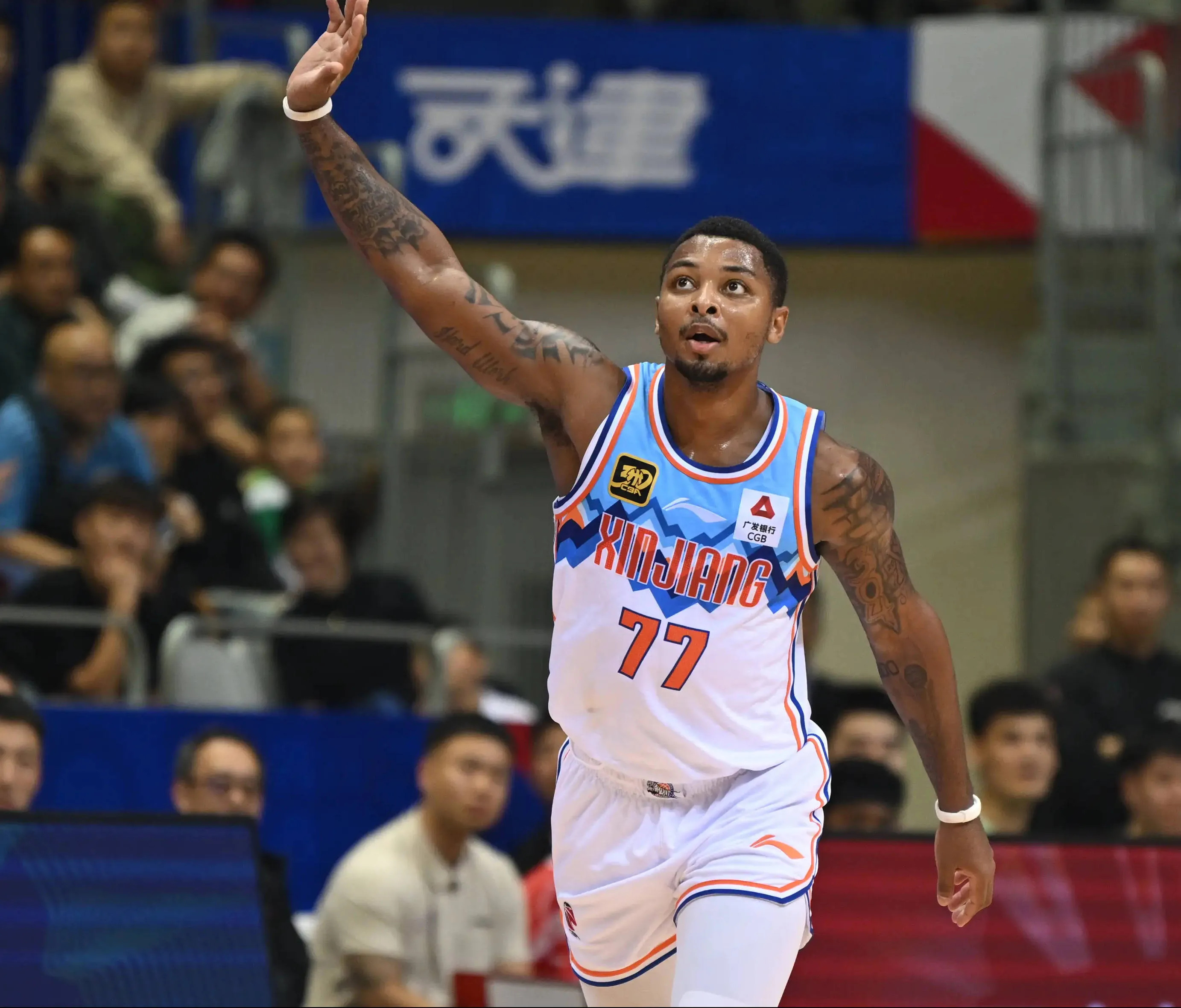 近期比赛中球员表现出色屡立奇功 近期比赛中球员表现出色屡立奇功