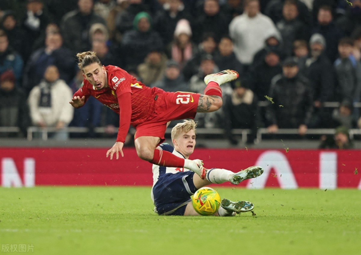 热刺再战最后六分钟,逆转维拉取得胜利 热刺再战最后六分钟,逆转维拉取得胜利