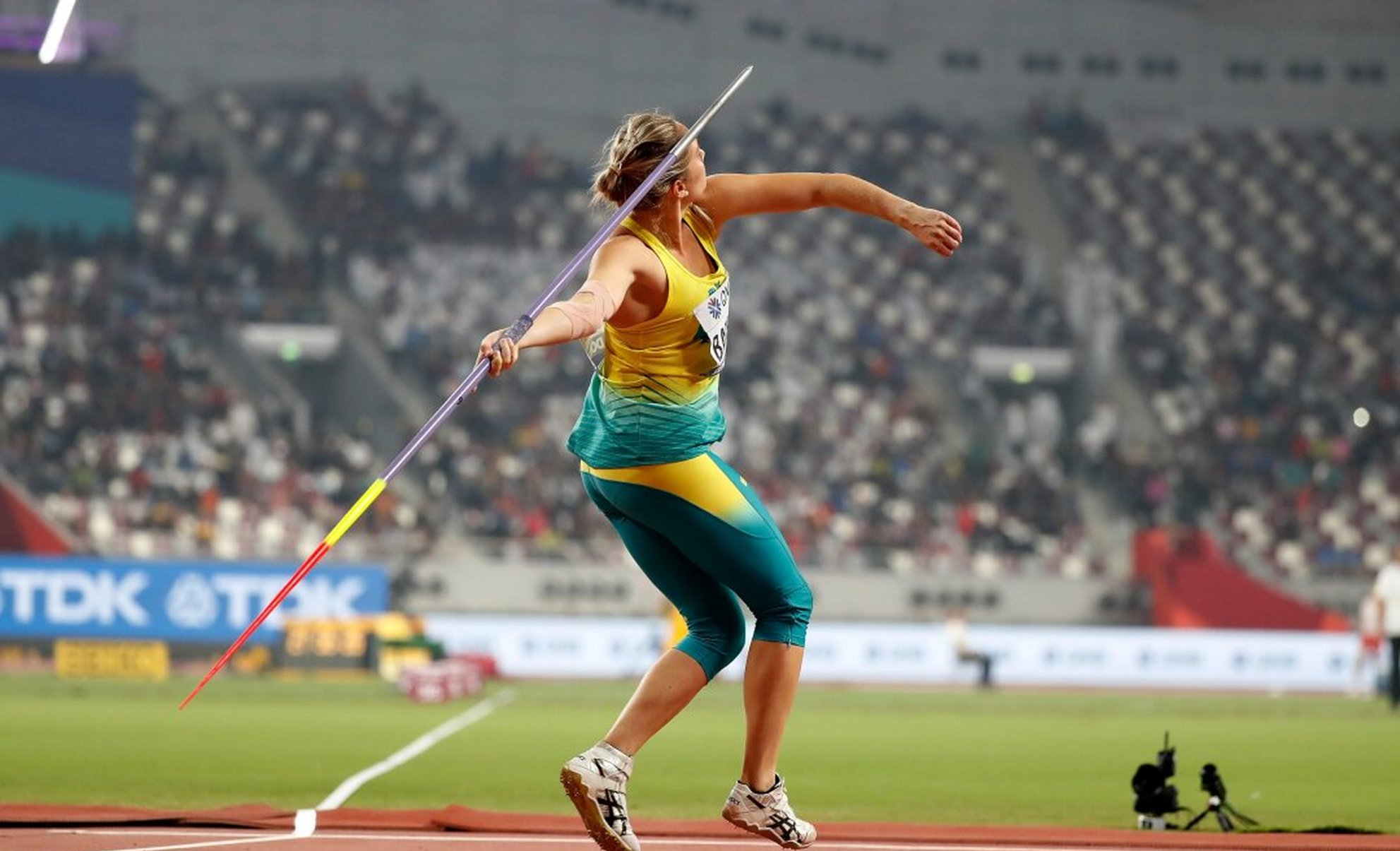 俄罗斯选手在女子中长跑赛中夺冠 俄罗斯选手在女子中长跑赛中夺冠