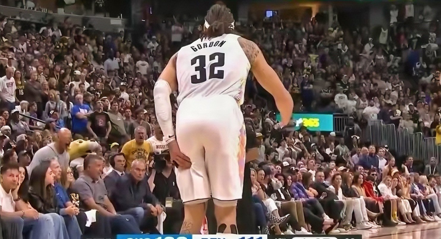 步行者再战主场擒下掘金