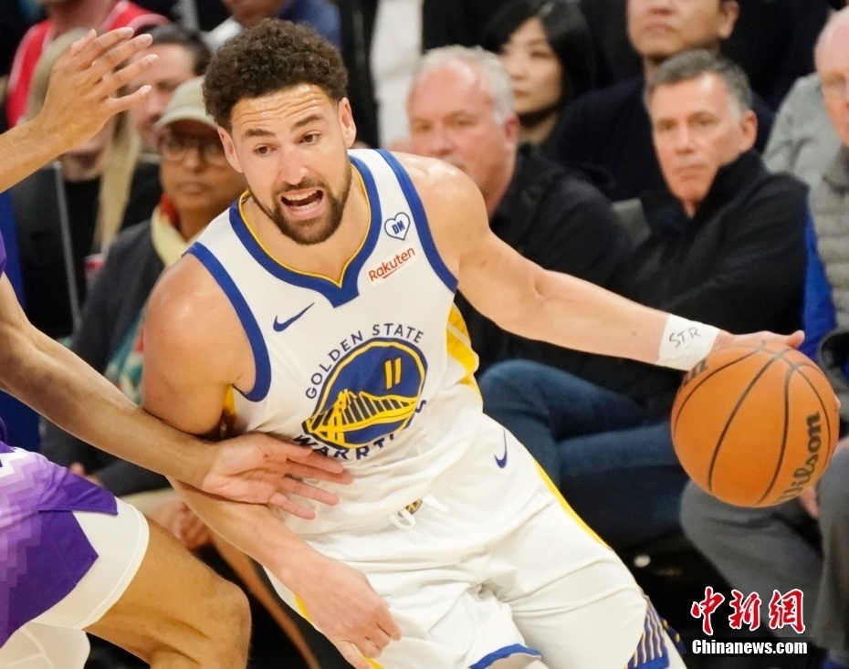 勇士击败爵士，保持领跑西部