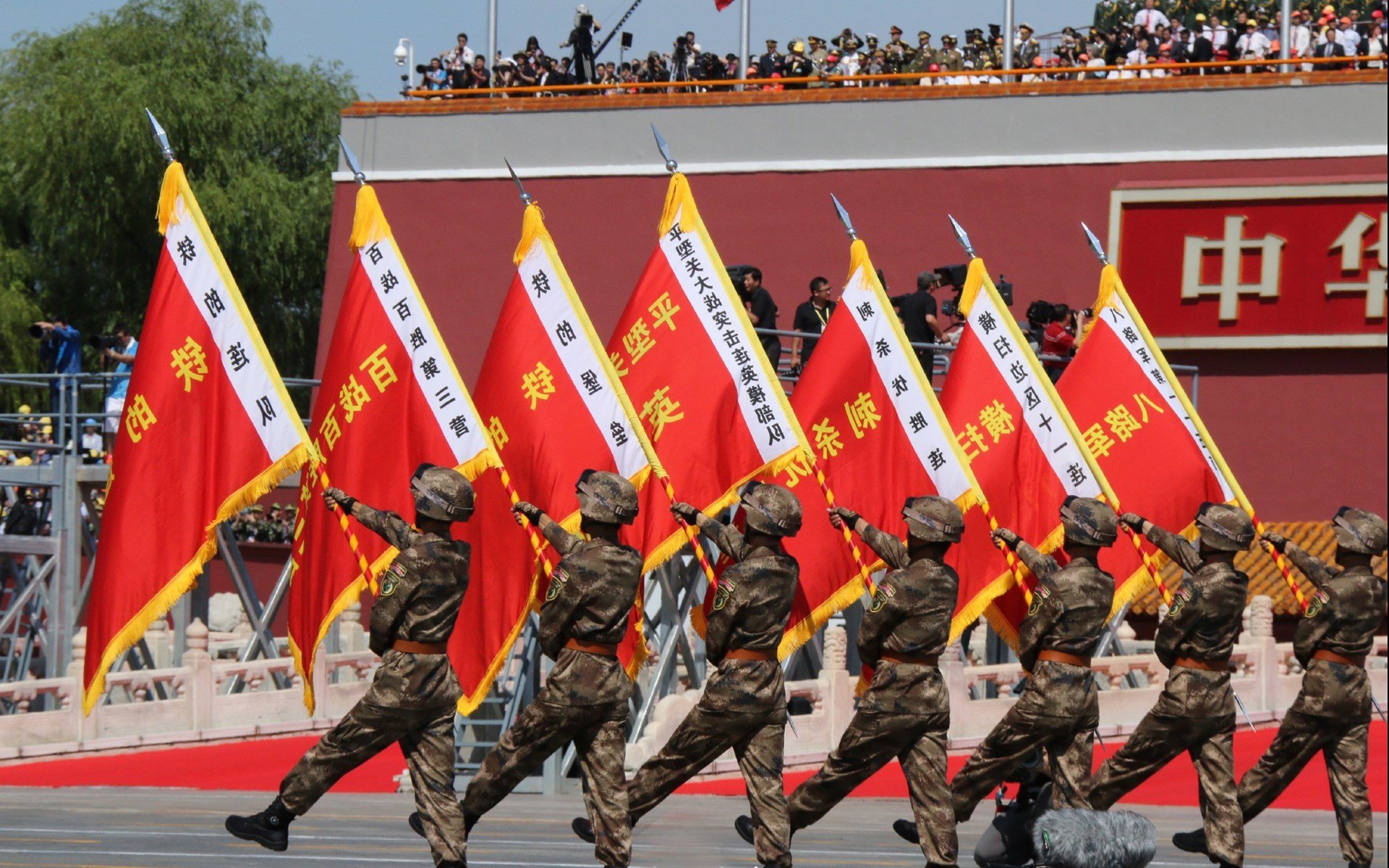 跨洋之战，山西队打穿尼克斯，拉文关键先生铸就传奇