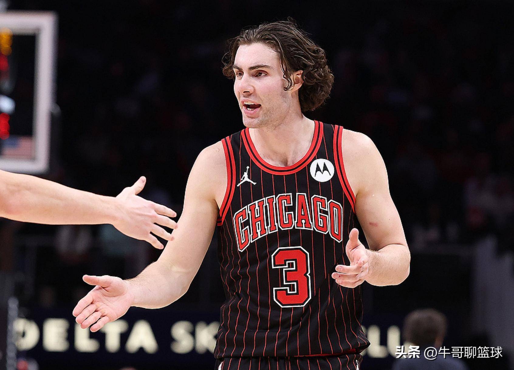 山西队压哨击败老鹰，伦纳德在欧冠淘汰赛接管比赛