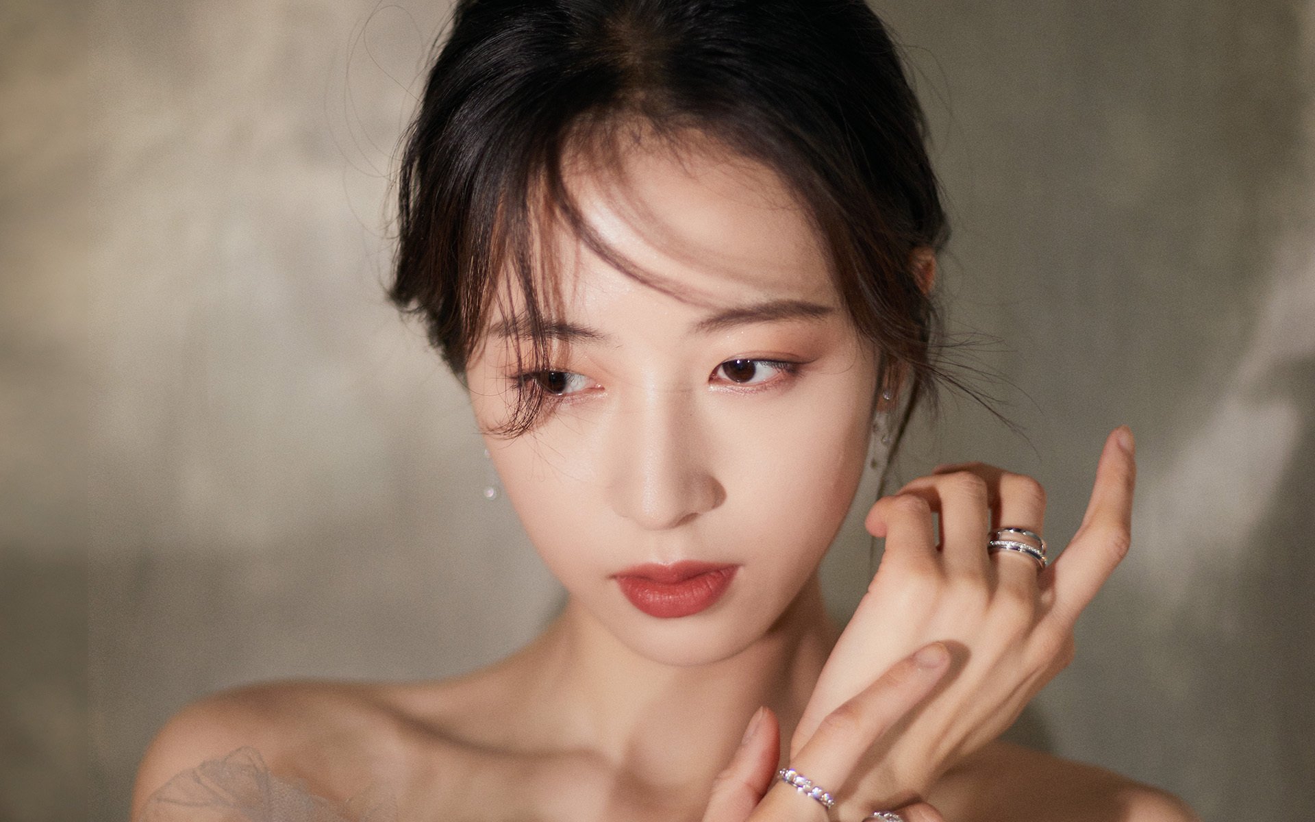 新生代巨塔撼动传统！文班亚马末节封神率黄蜂险胜广东