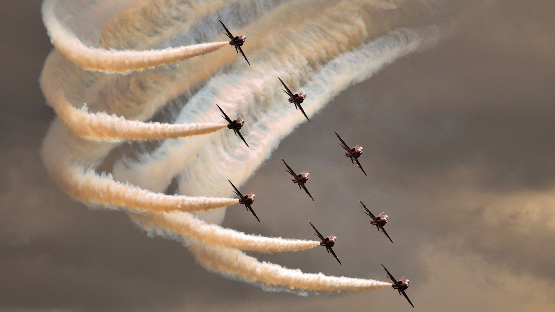 极速对决，F1年度争冠焦点战，深圳队雷霆之势粉碎开拓者